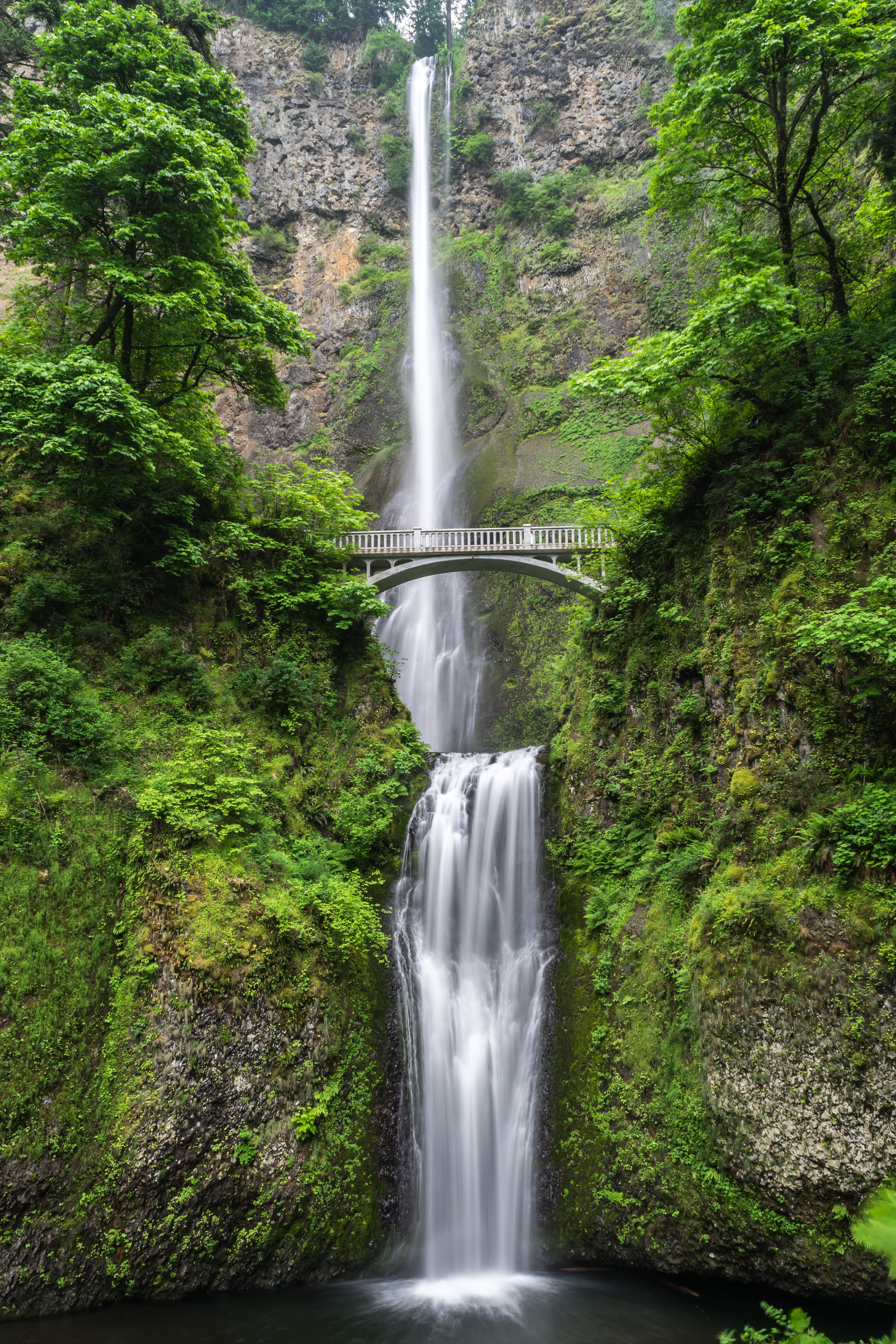 bridge-over-waterfall